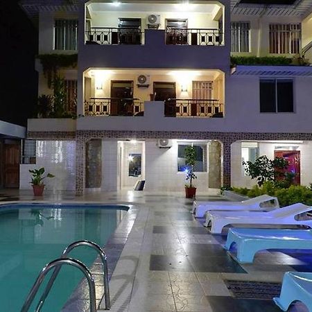 Royal City Dubai Complex كيزيمو المظهر الخارجي الصورة