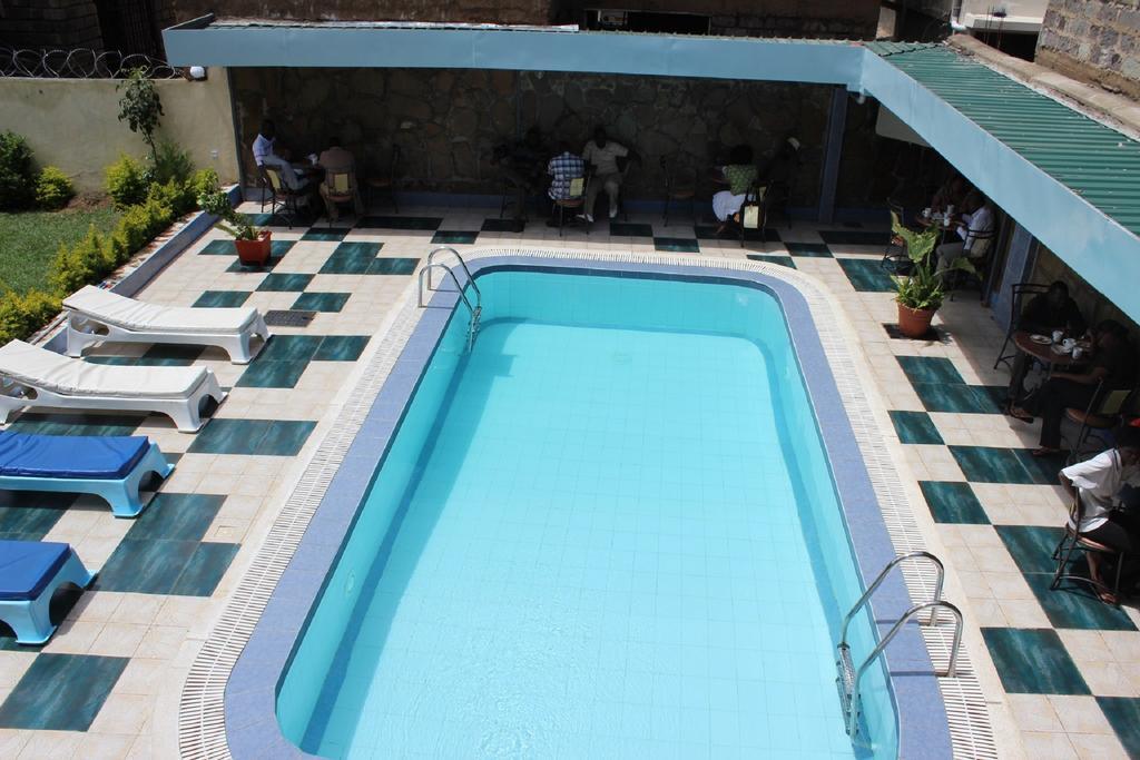 Royal City Dubai Complex كيزيمو المظهر الخارجي الصورة